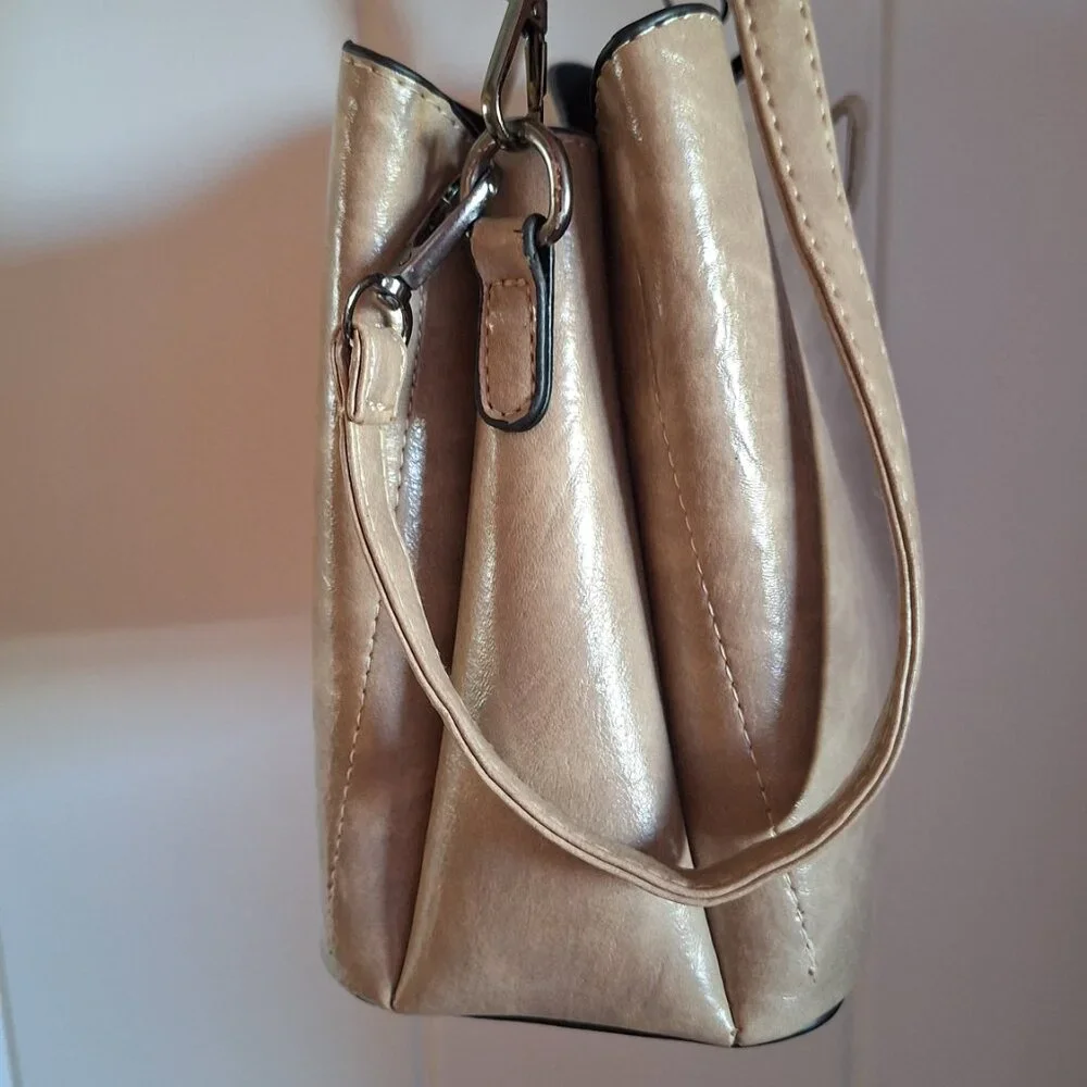 Vegan Leather Handbag - Picture 7 of 10